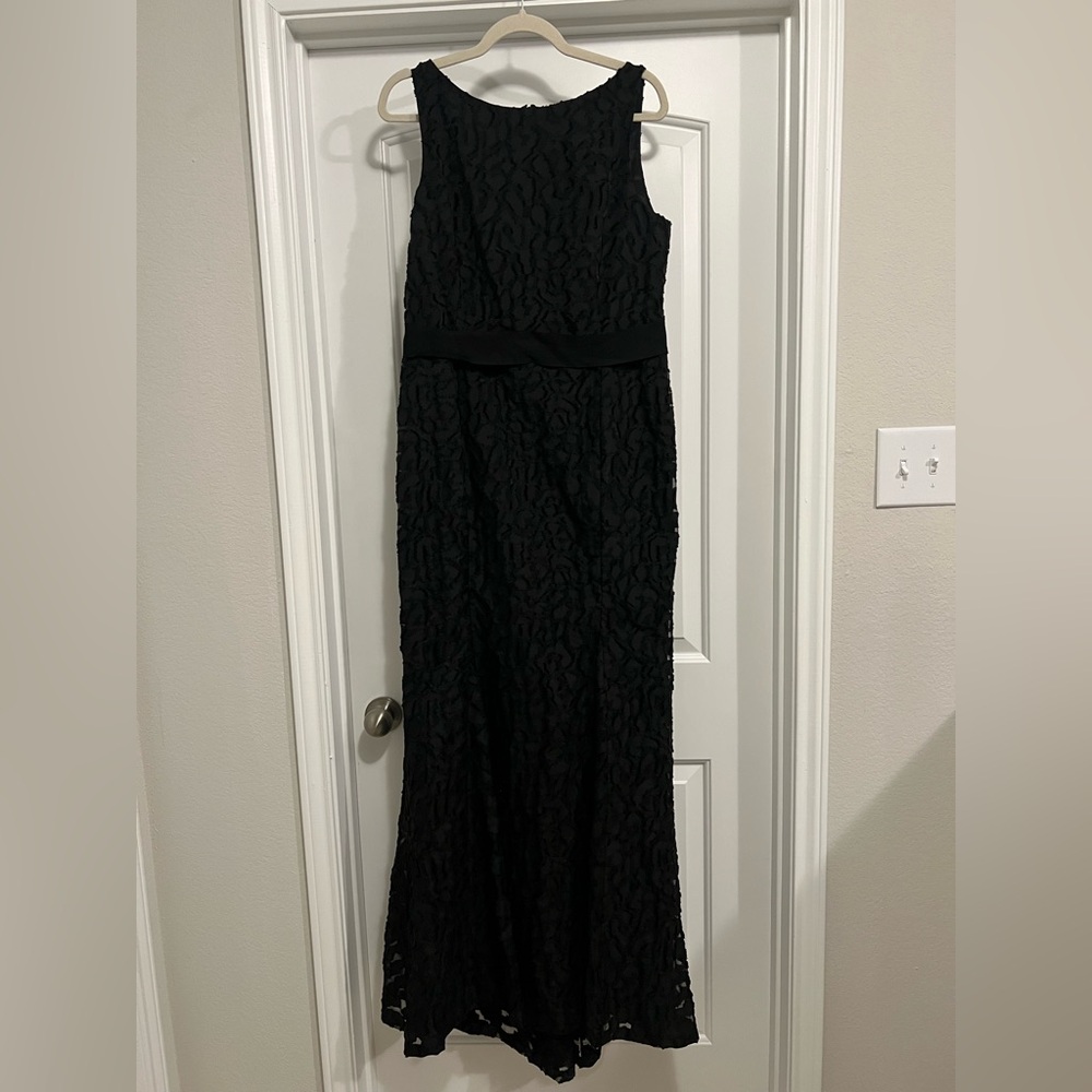 St. John Black Lace Pattern Sleeveless Gown Long Maxi Dress Sz 10 Formal Evening - Picture 4 of 17
